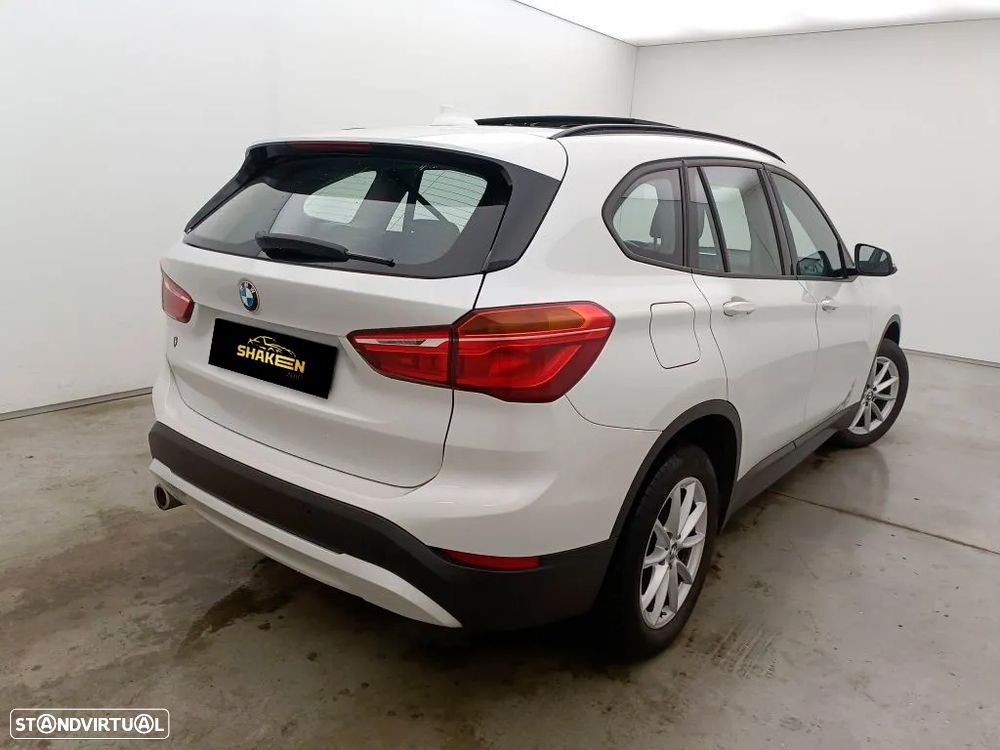 BMW X1 16 d sDrive Advantage - 4