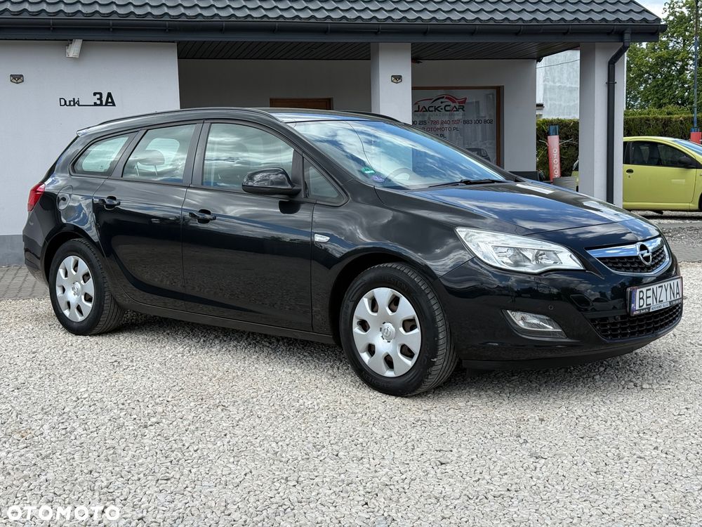 Opel Astra 1.4 T Cosmo - 7