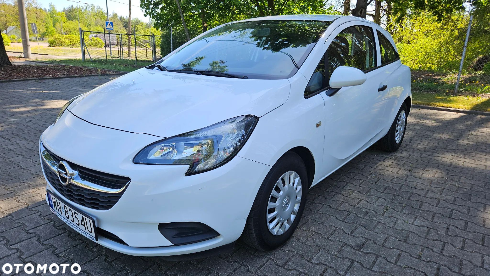 Opel Corsa - 1