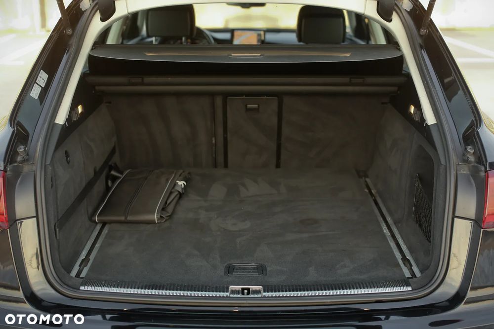Audi A6 Avant 2.0 TDI quattro S tronic - 24