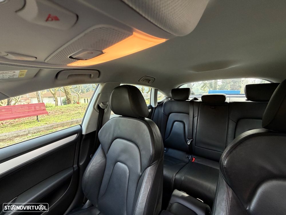 Audi A5 Sportback 2.0 TDI Multitronic S-line - 33