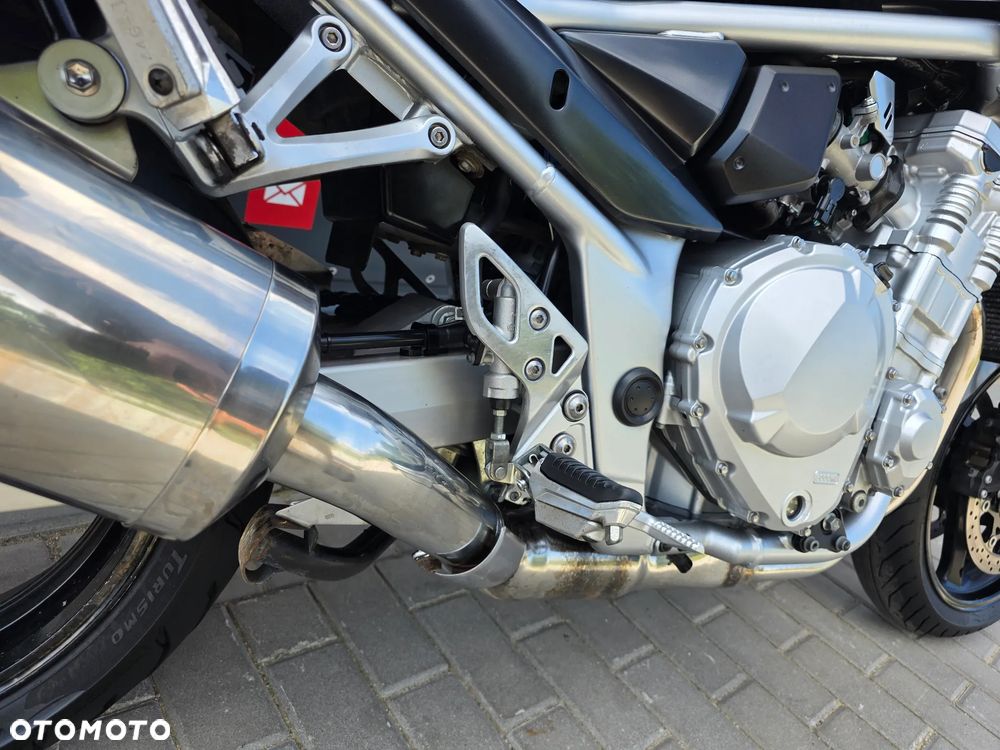 Suzuki Bandit - 28