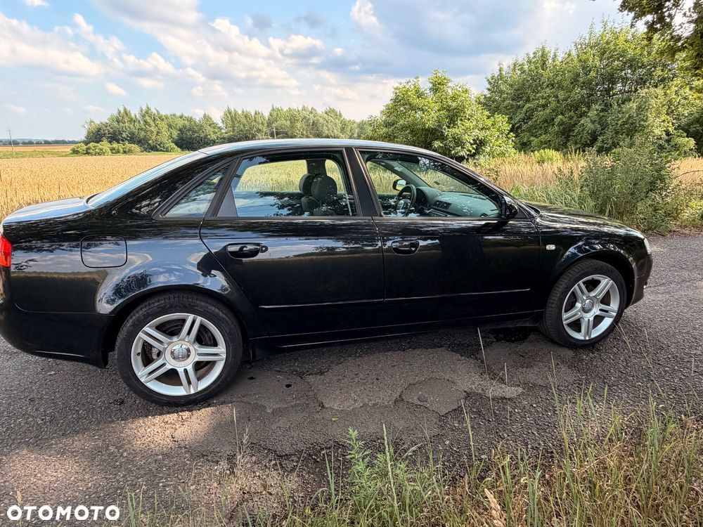 Audi A4 Limousine 2.0 TDI DPF - 12