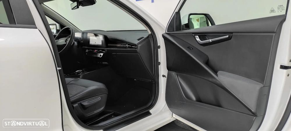 Kia Niro EV 64kWh Tech - 22