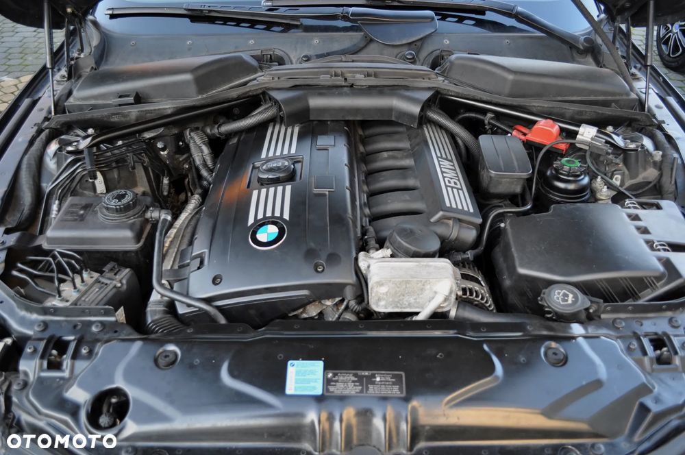 BMW Seria 5 525i Edition Exclusive - 26