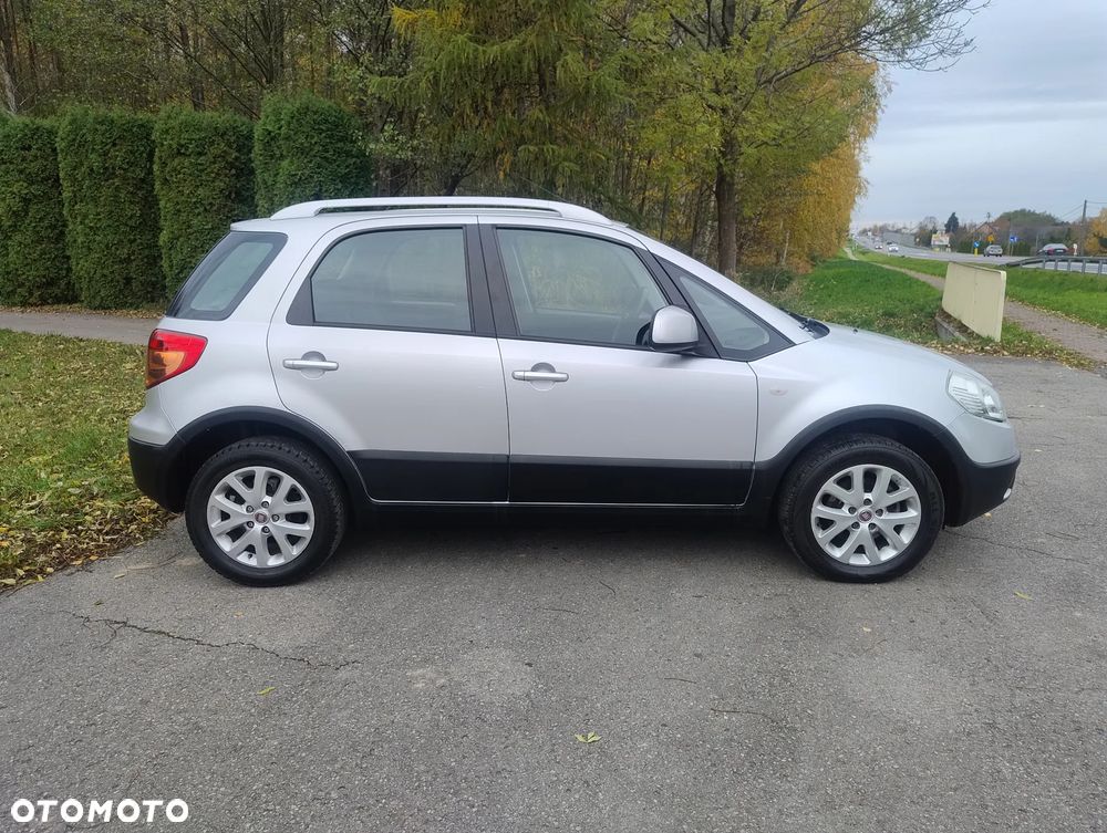 Fiat Sedici 1.6 16V 4x4 Emotion - 4