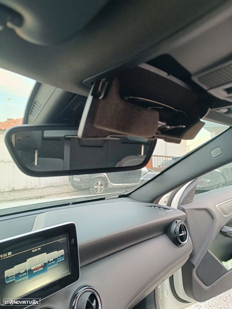 Mercedes-Benz A 180 d - 9