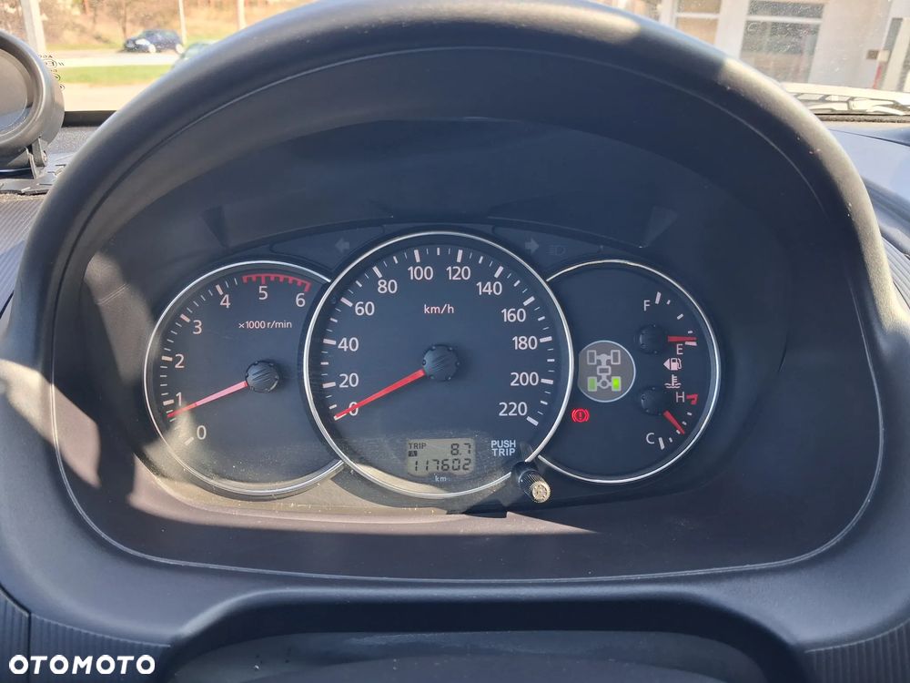 Mitsubishi Pajero Sport - 19