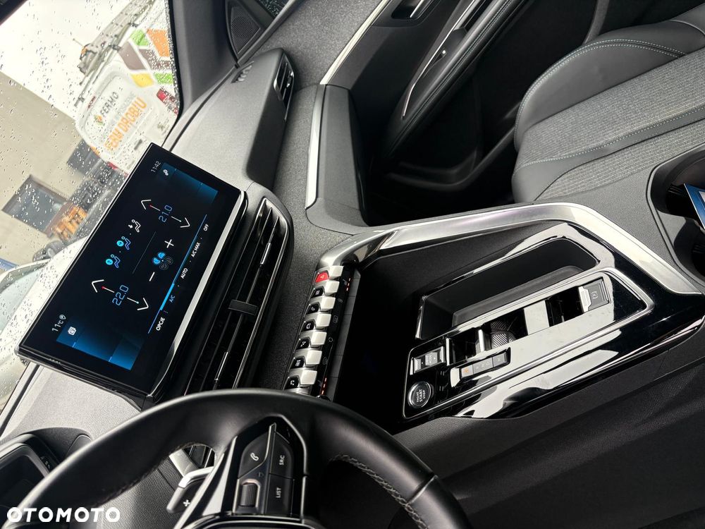 Peugeot 3008 1.5 BlueHDi Allure Pack S&S EAT8 - 11