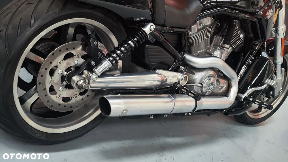 Harley-Davidson V-Rod Muscle - 34