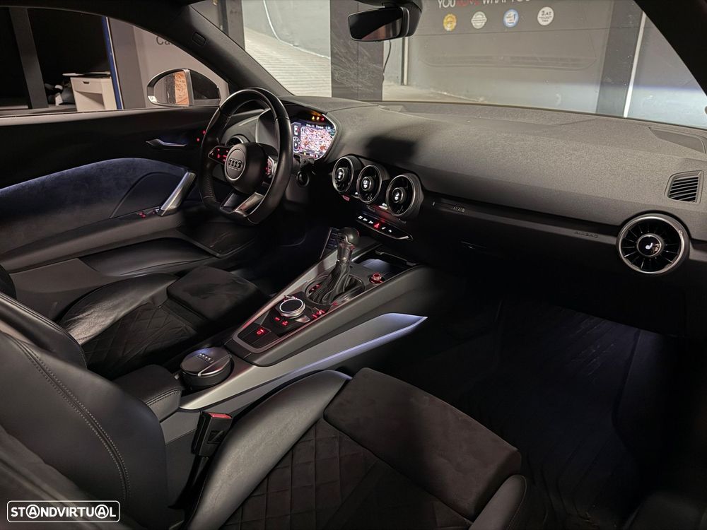 Audi TT Coupé 2.0 TFSI S-line - 8