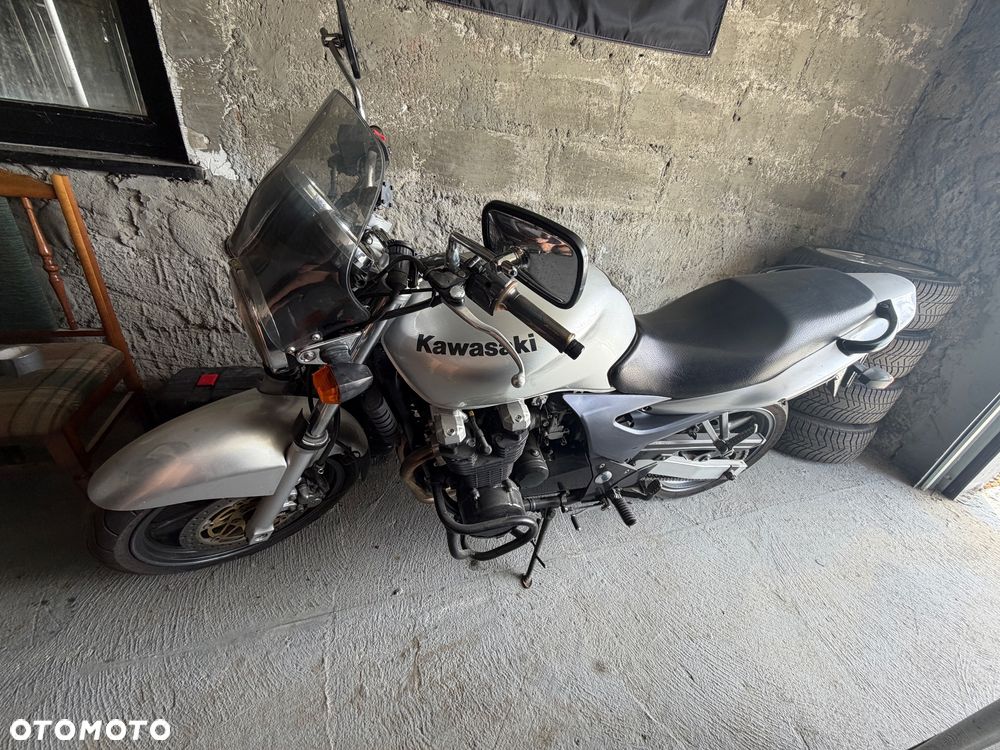 Kawasaki ZR - 2