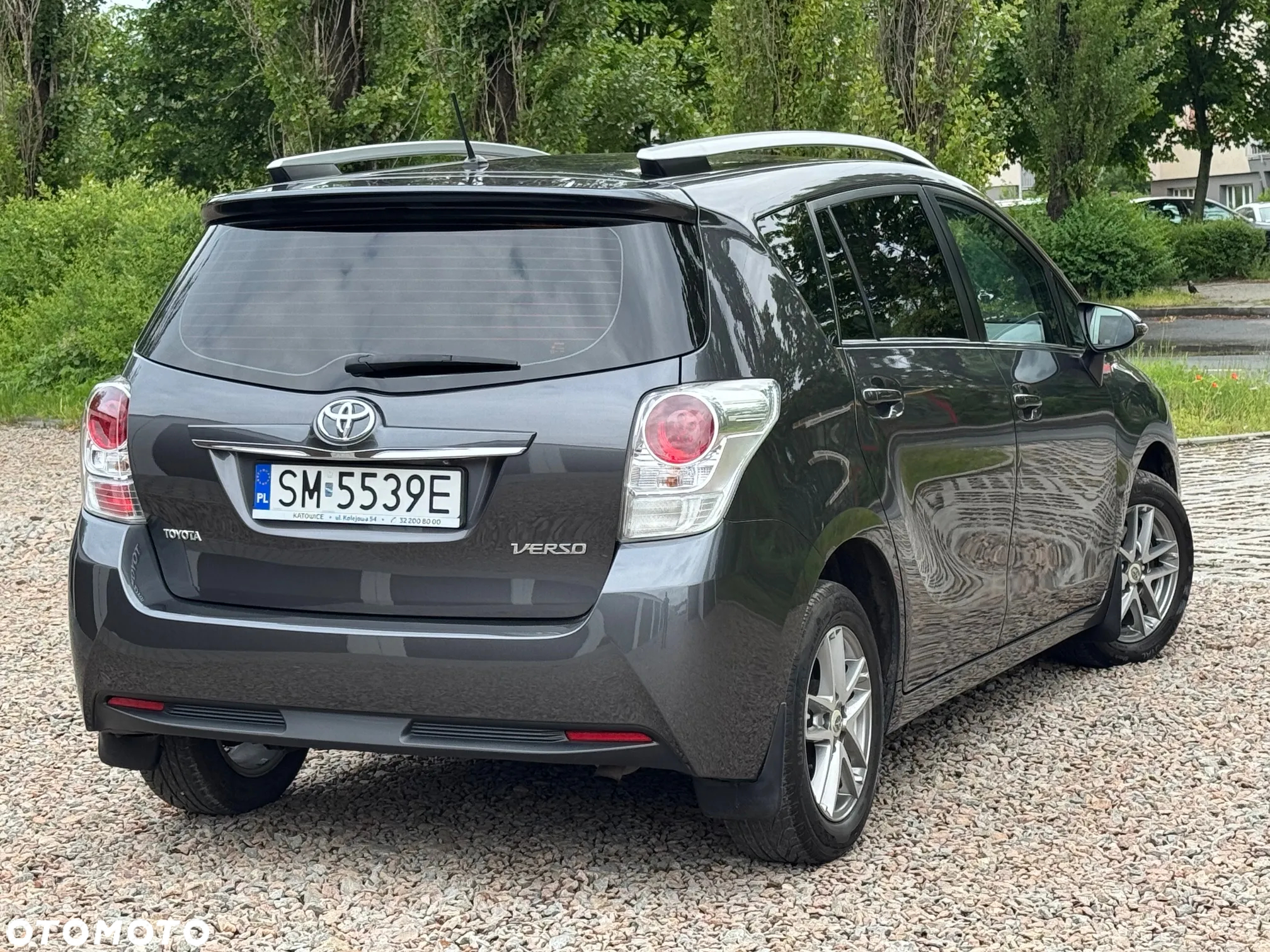 Toyota Verso 1.8 Premium 7os - 4