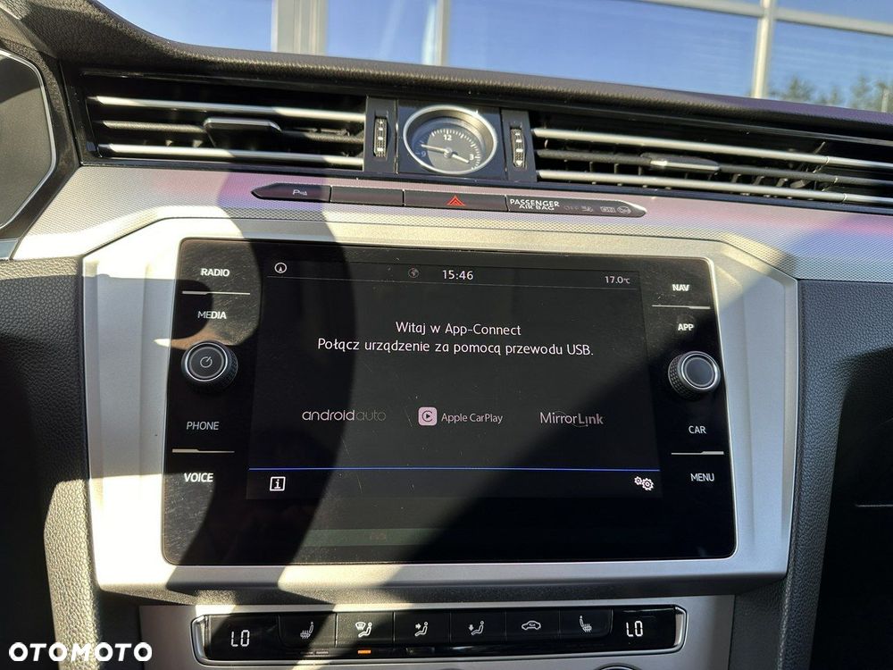 Volkswagen Passat Variant 2.0 TDI SCR DSG - 31