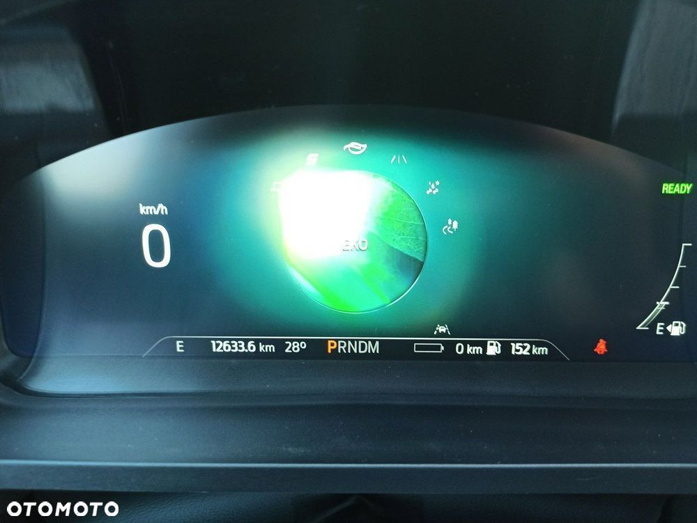 Ford Explorer EcoBoost Plug-in Hybrid PLATINUM - 35