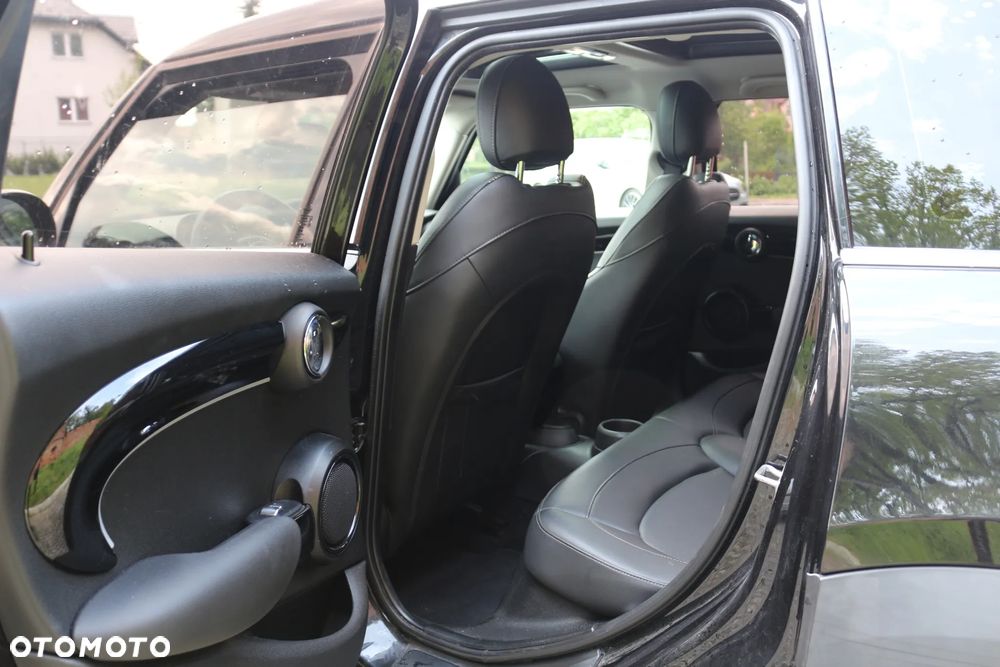 MINI Cooper S Sport-Aut - 12
