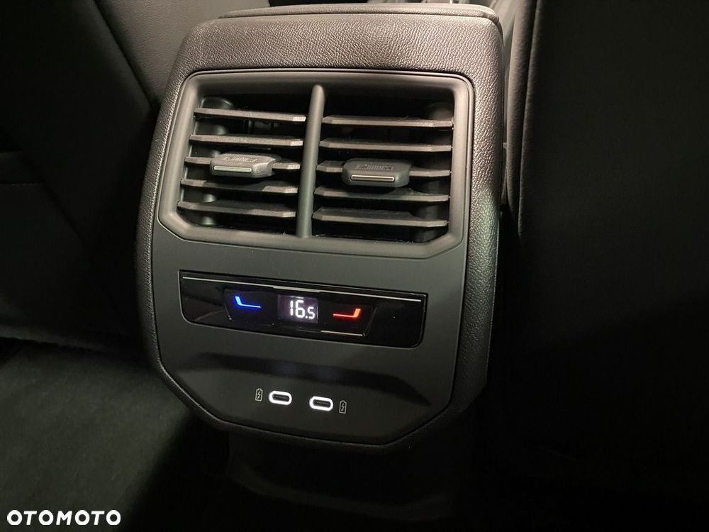 Cupra Leon Sportstourer 2.0 TSI 4Drive VZ DSG - 17