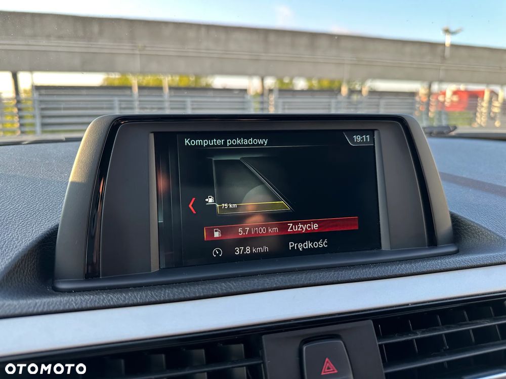 BMW Seria 1 118d Business Edition - 26