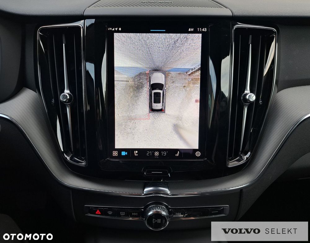 Volvo XC 60 - 24