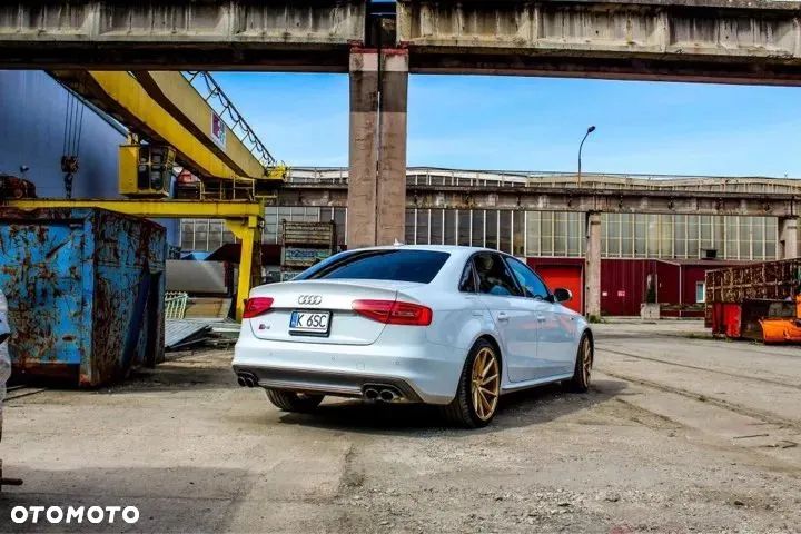 Audi S4 Limousine - 6