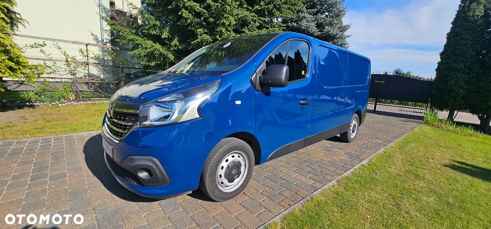 Renault TRAFIC - 1