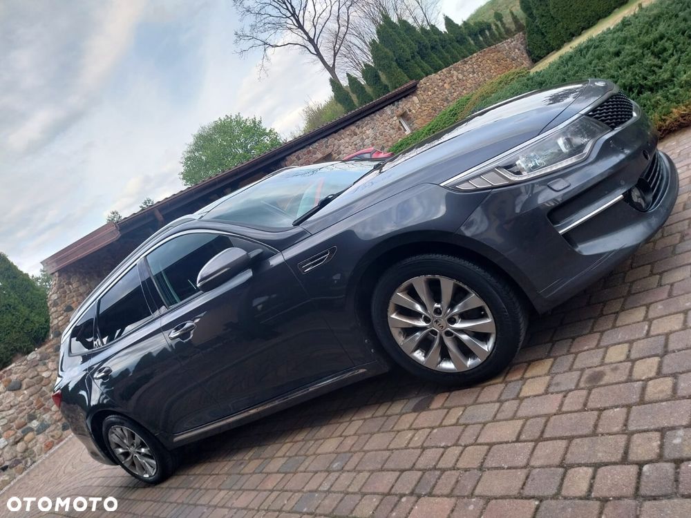 Kia Optima - 6