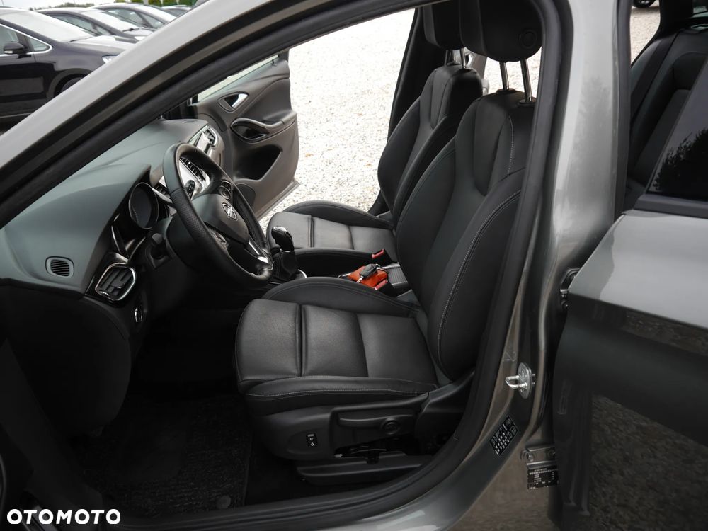 Opel Astra 1.4 Turbo Business - 6