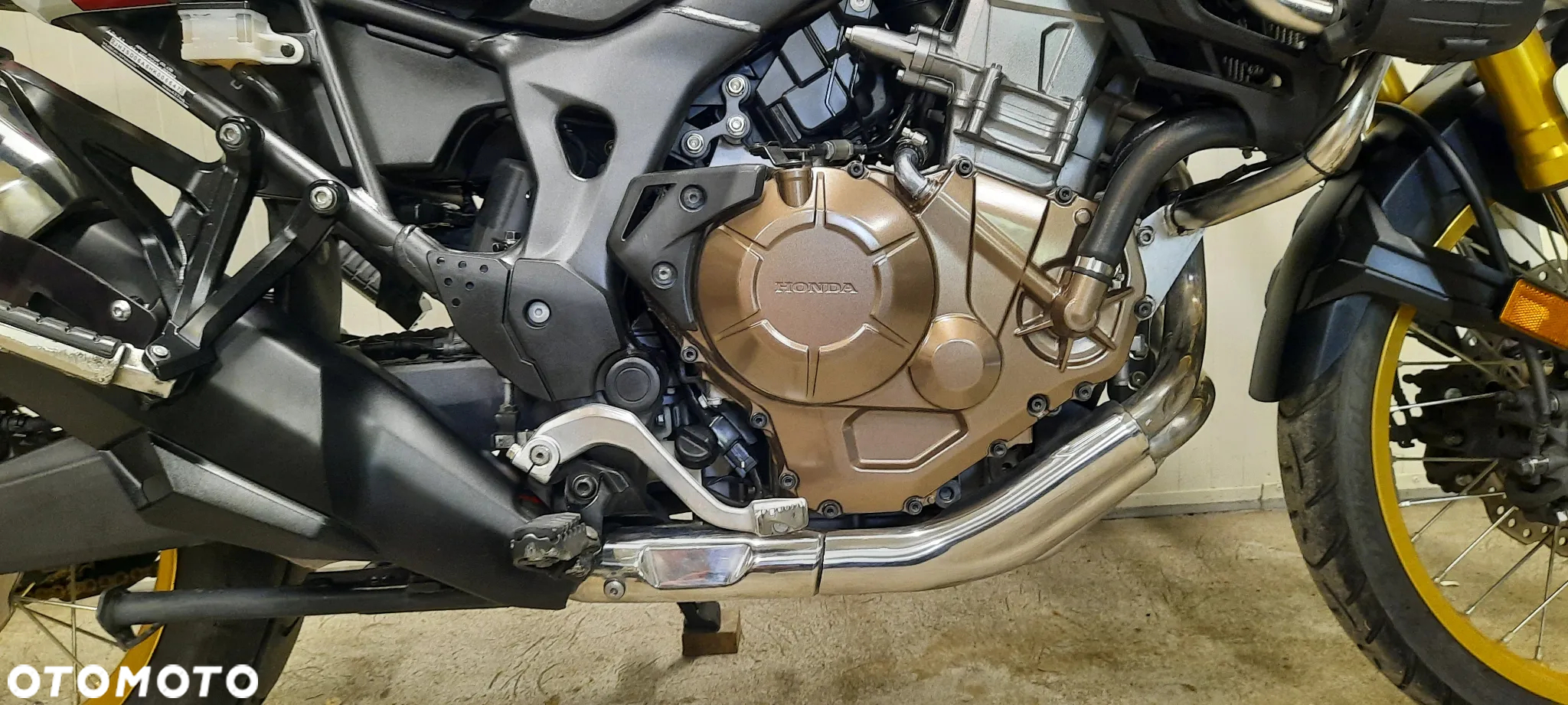 Honda CRF - 3