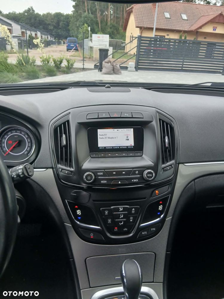 Opel Insignia 1.6 SIDI Turbo Touer Innovation - 8