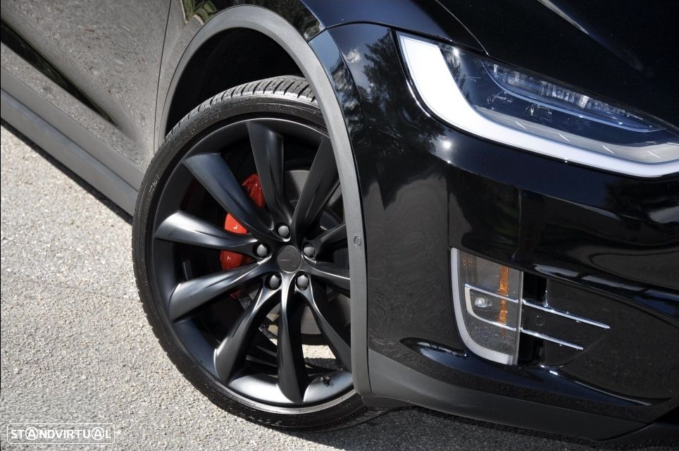Tesla Model X P100D - 16