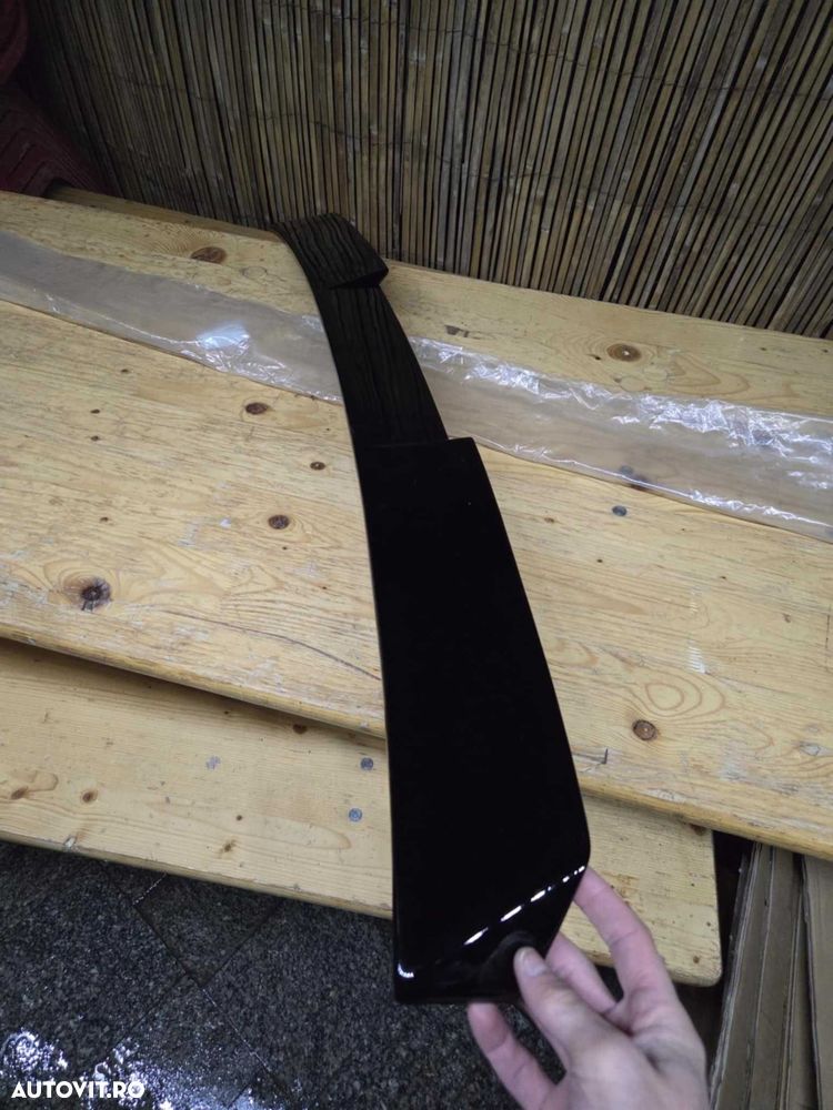 Eleron Luneta Lip Spoiler Geam BMW Seria 7 F01, Model M4, Negru Lucios - 4