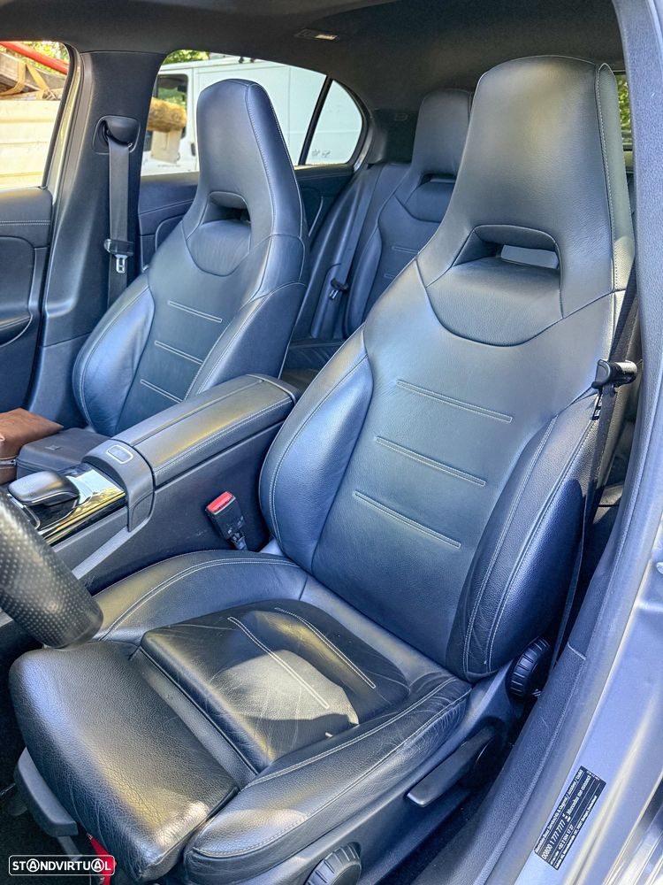 Mercedes-Benz A 180 d 7G-DCT AMG Line - 13