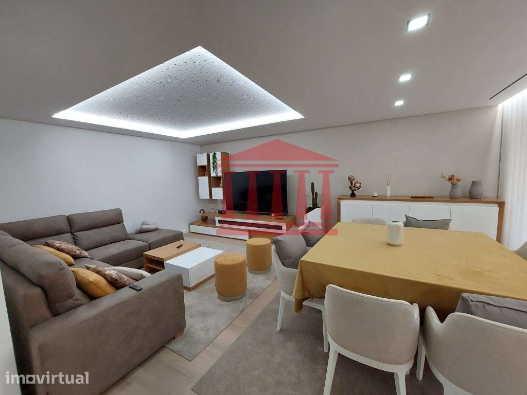 APARTAMENTO T3 C/ GARAGEM - Grande imagem: 2/14