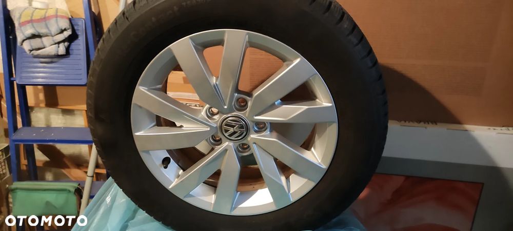 Volkswagen Passat - 26