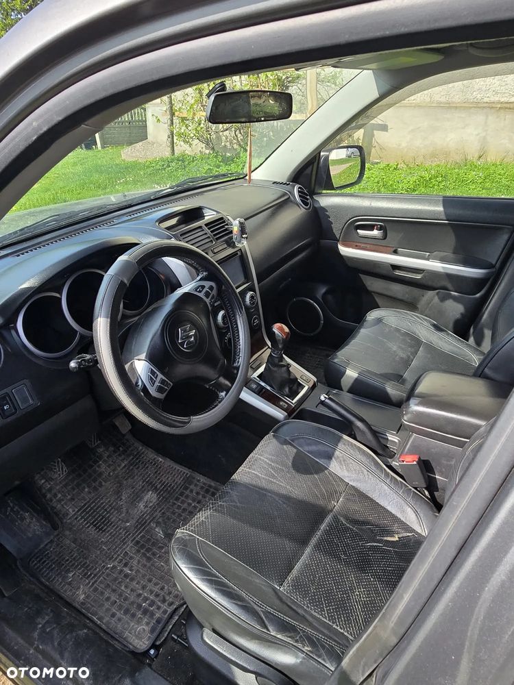 Suzuki Grand Vitara 1.9 DDiS - 5