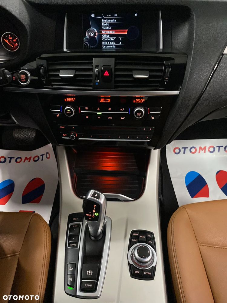BMW X3 xDrive20d Advantage - 25