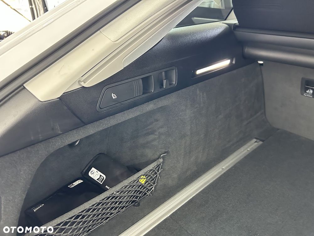 Audi A6 Avant TDI S tronic - 17