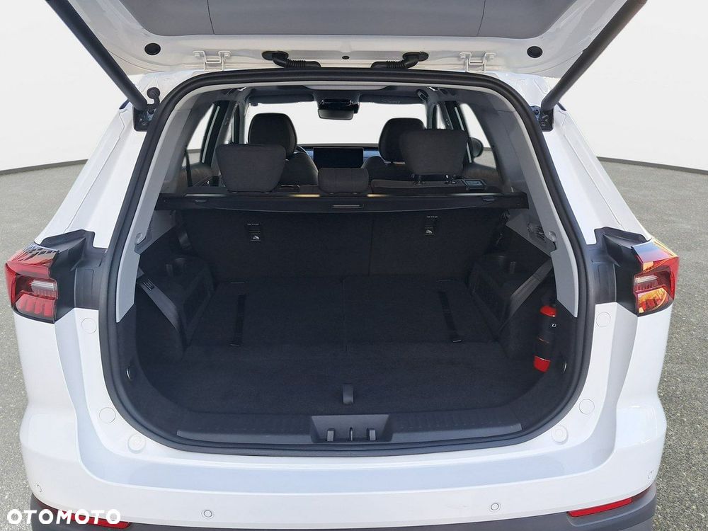 Chery Tiggo 8 - 8