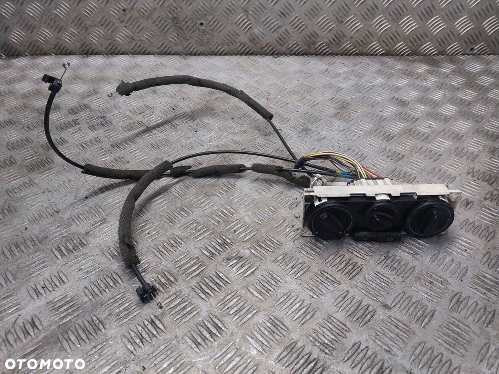 PANEL NAWIEWU + LINKI VOLKSWAGEN TRANSPORTER T4 LIFT 7D1820045E - 1