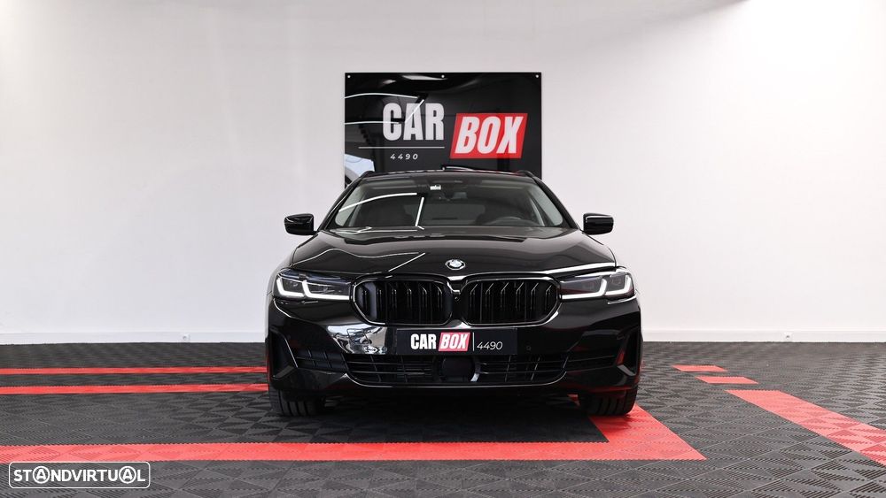 BMW 520 d Pack Desportivo M Auto - 2
