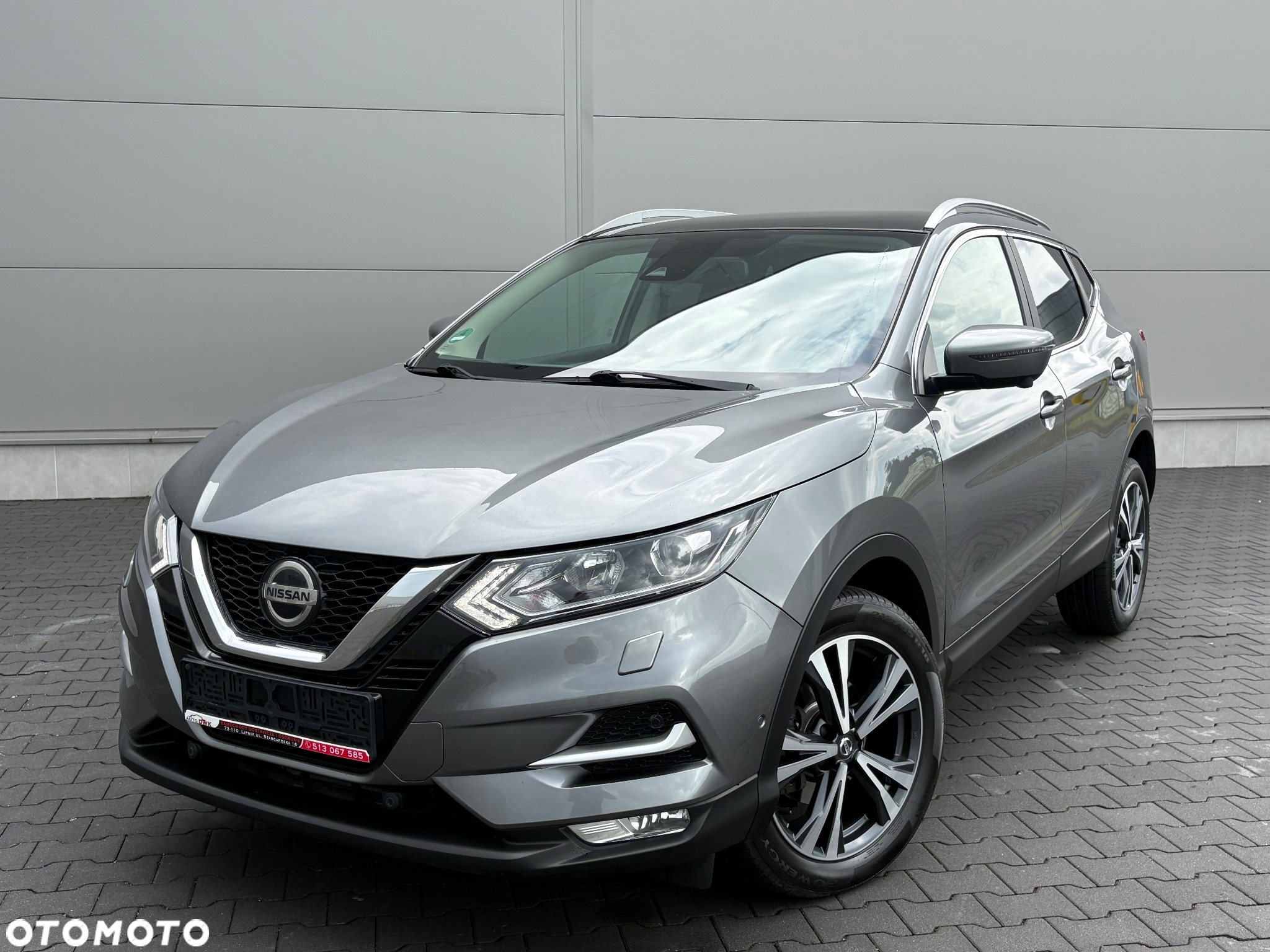 Nissan Qashqai 1.6 dCi Xtronic TEKNA - 4