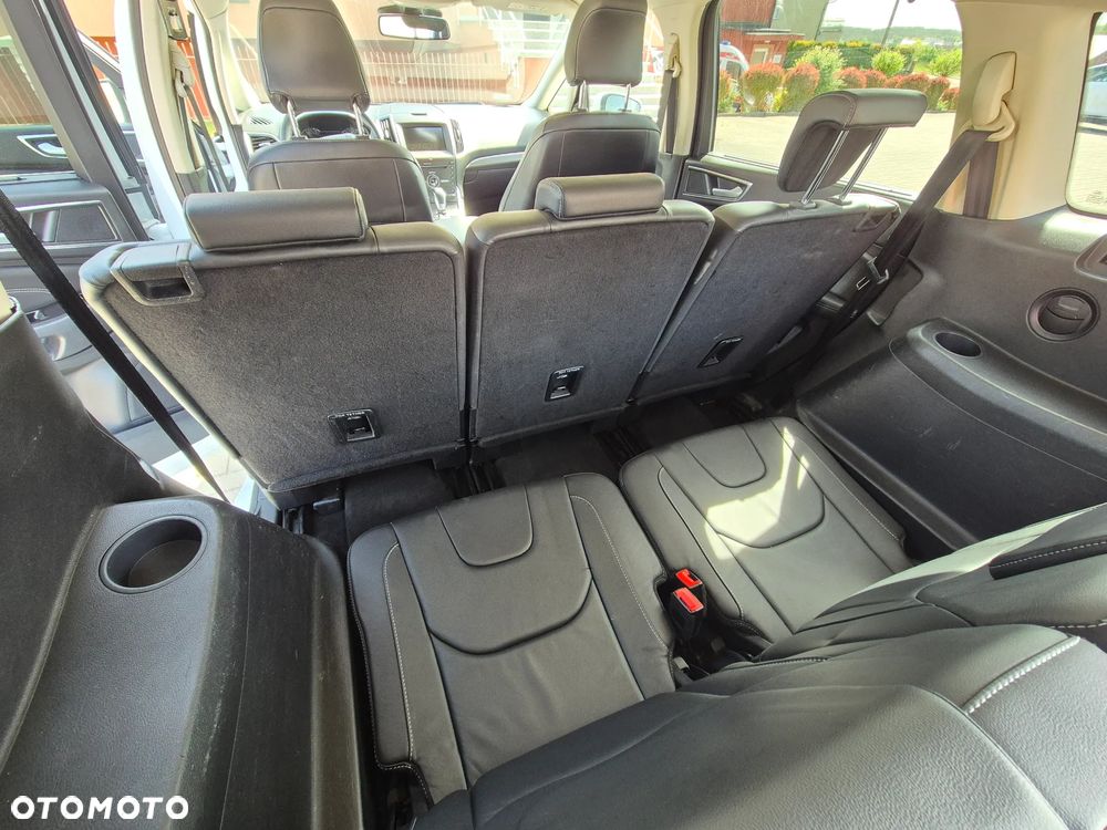 Ford S-Max 2.0 TDCi Titanium PowerShift - 13