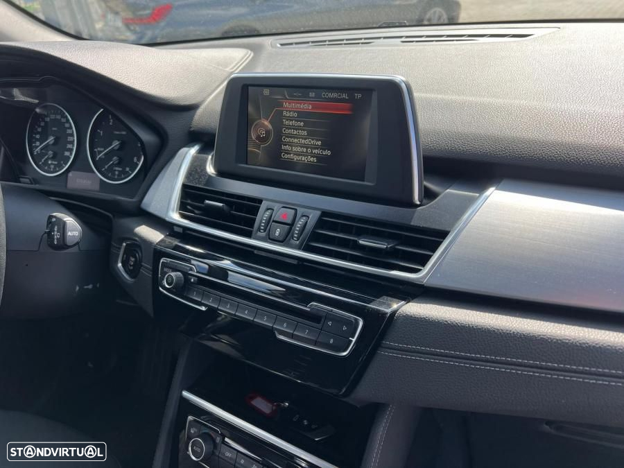 BMW 216 Active Tourer d - 8
