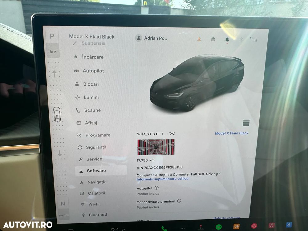 Tesla Model X Plaid - 18