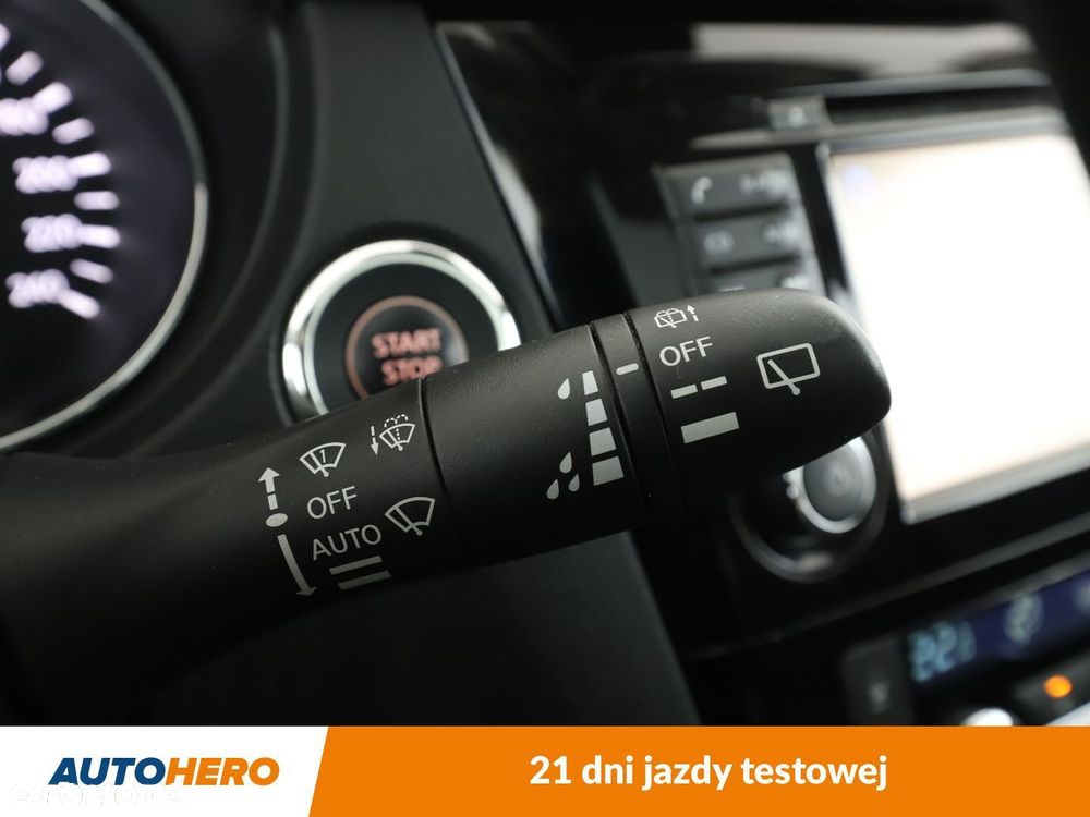 Nissan Qashqai 1.6 DCi Visia - 27