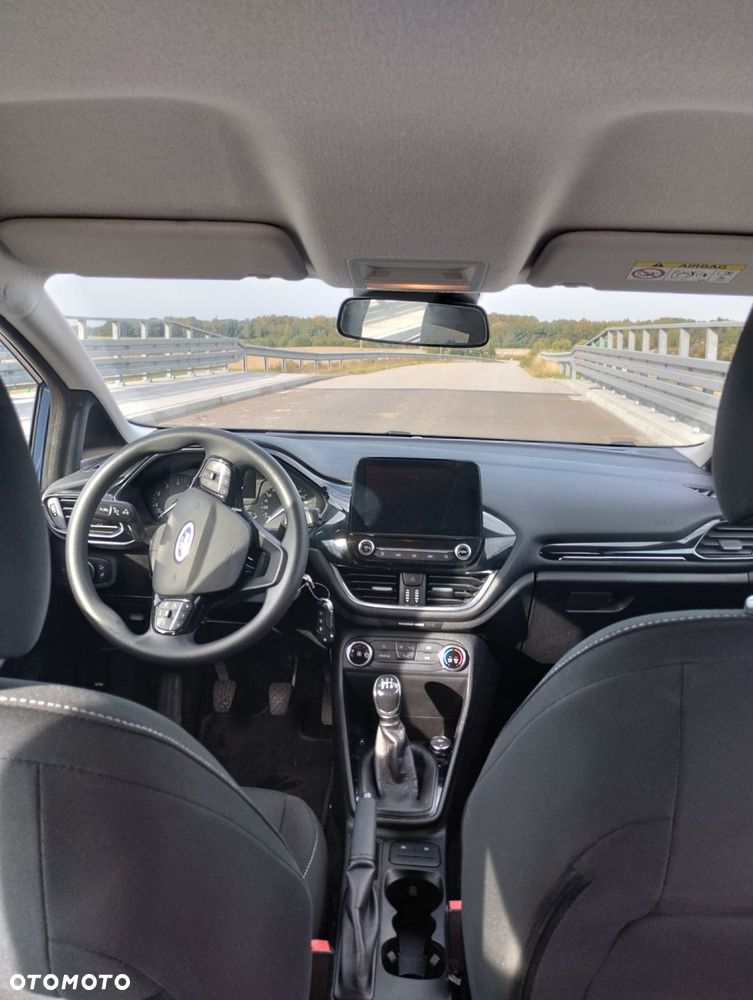 Ford Fiesta - 15