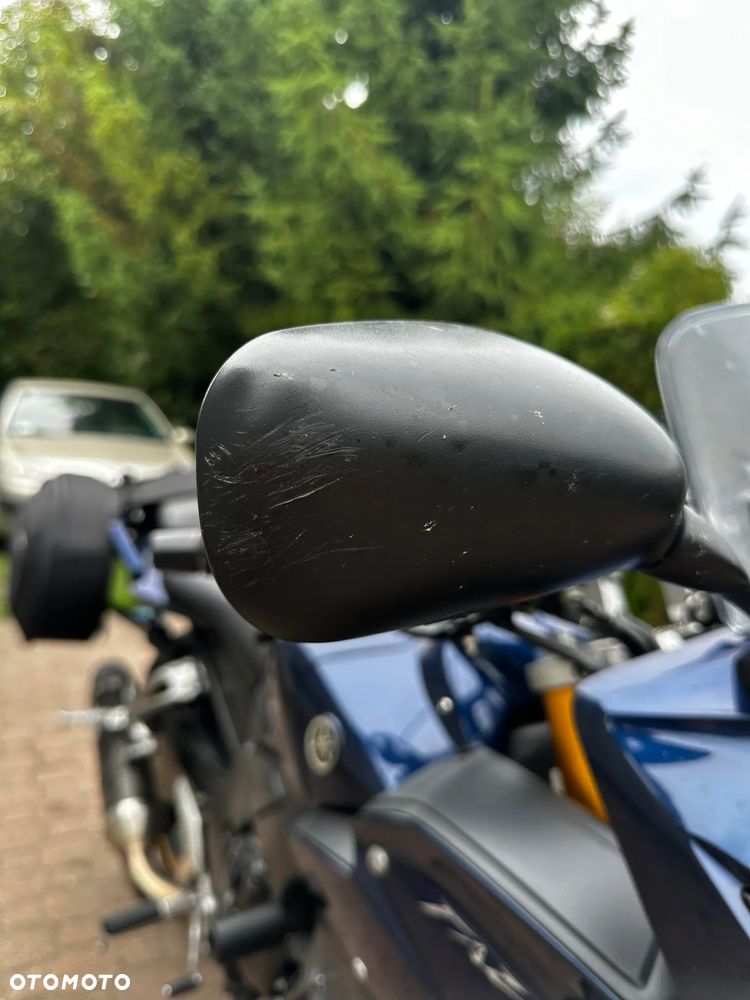 Yamaha FZ - 7