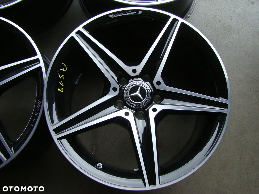 a318 5x112 Mercedes-Benz AMG C43 C-klasa W205 7,5jx18 et33 i 8,5jx18 et49 - 5
