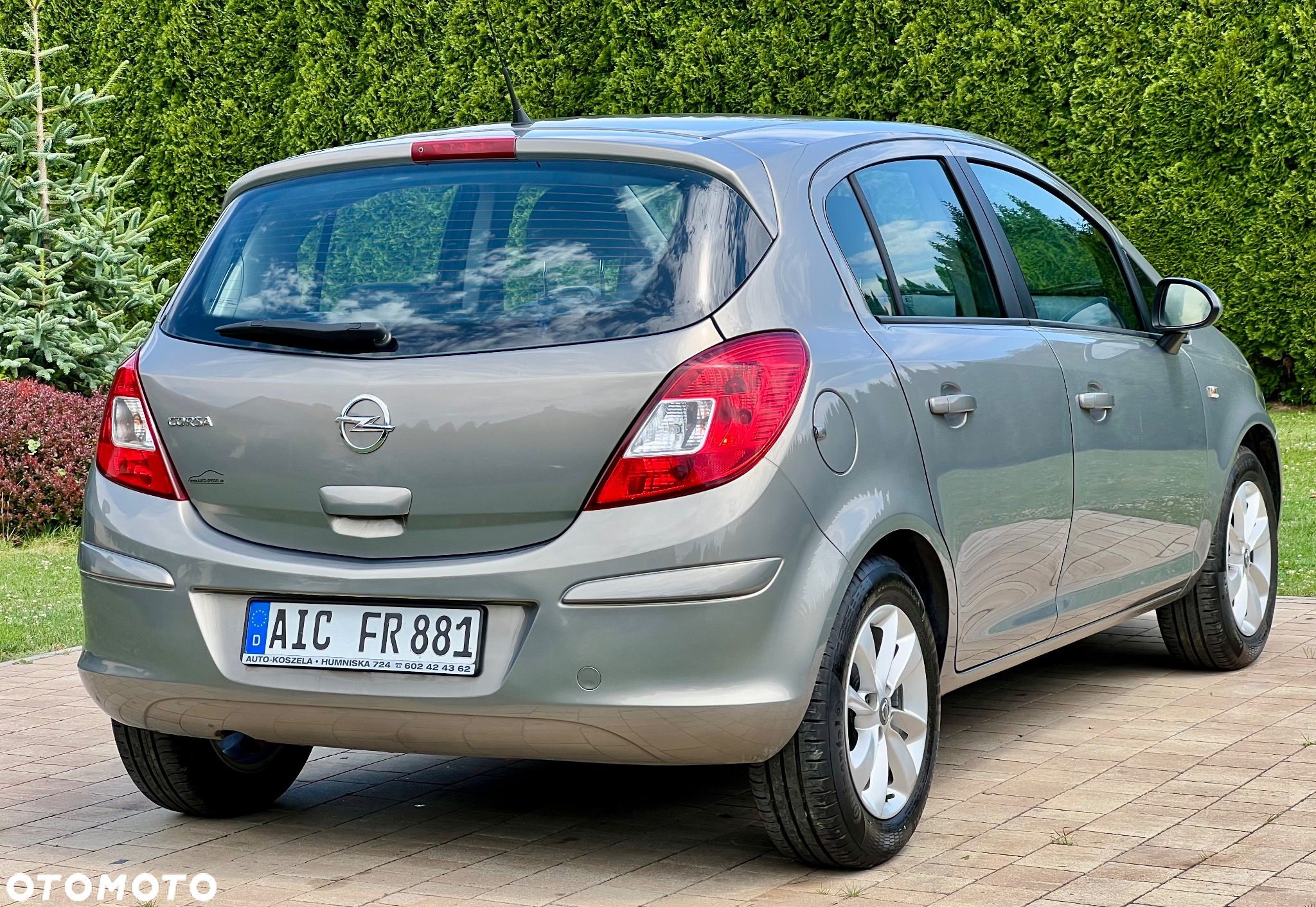 Opel Corsa 1.2 16V Enjoy - 7