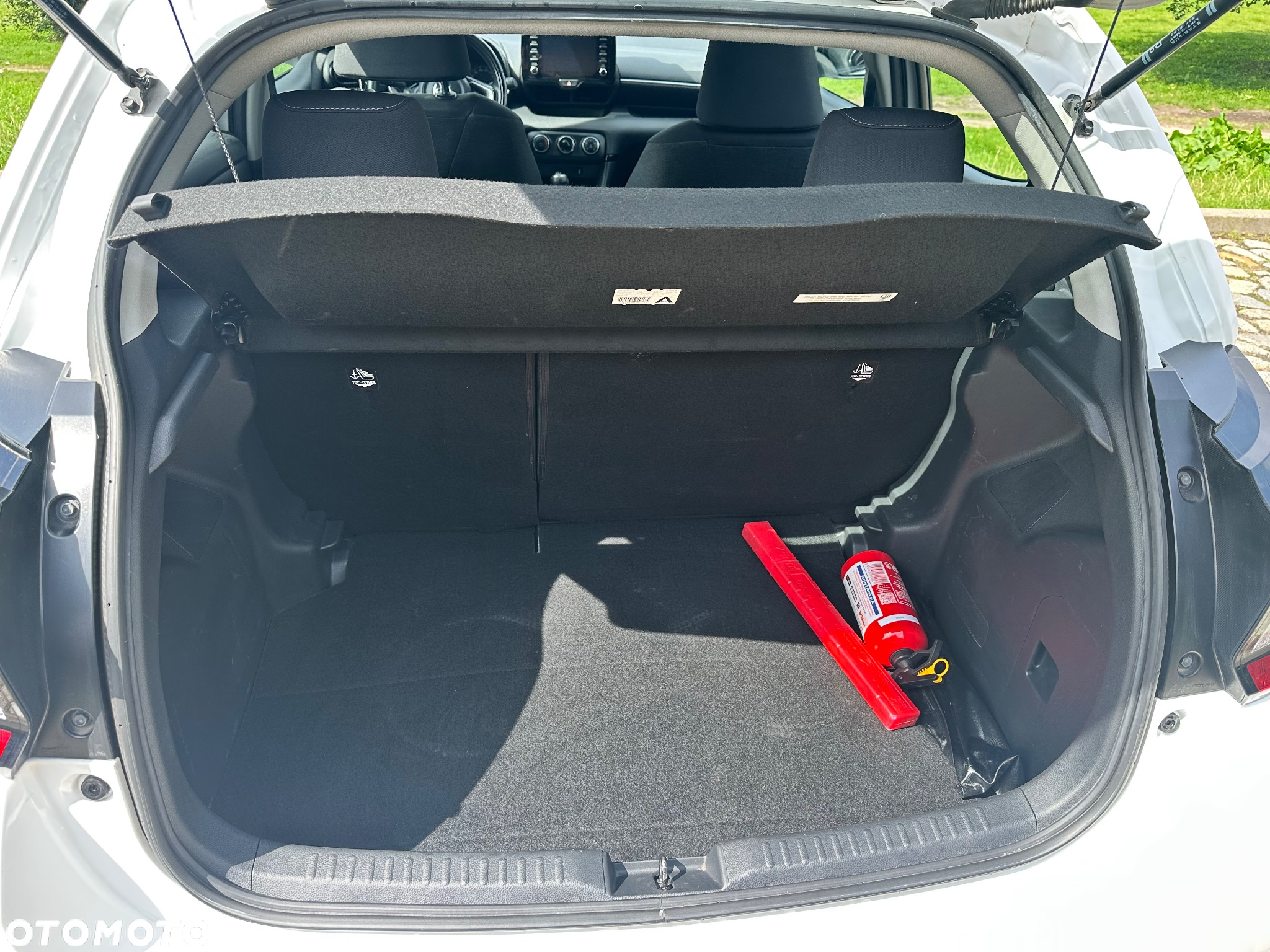 Toyota Yaris 1.5 Comfort - 6